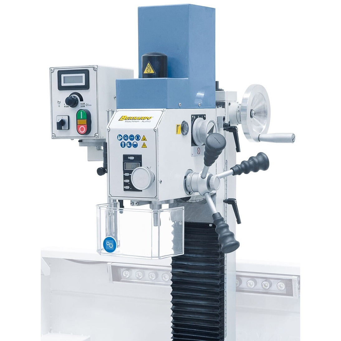 Bernardo FA 25 - Hochpräzise Drehmaschine für professionelle Anwendungen