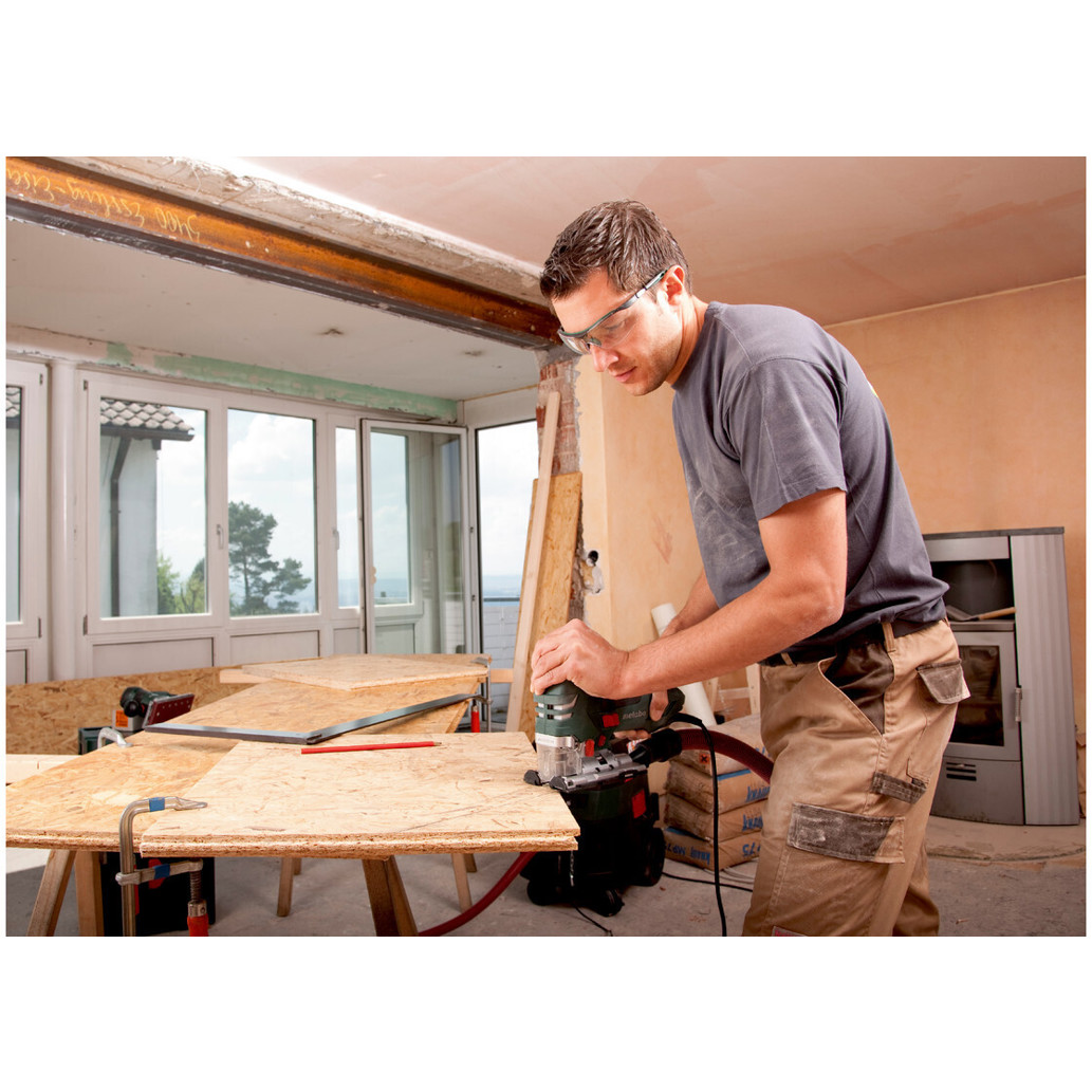 Metabo STE 140 Plus Set – Präzise Stichsäge mit Zubehör (6.01403.70)